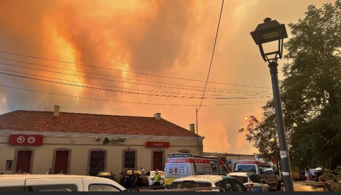 El tren a Teruel afectado por el incendio forestal iba sin interventor y la señal de Masadas le dio paso