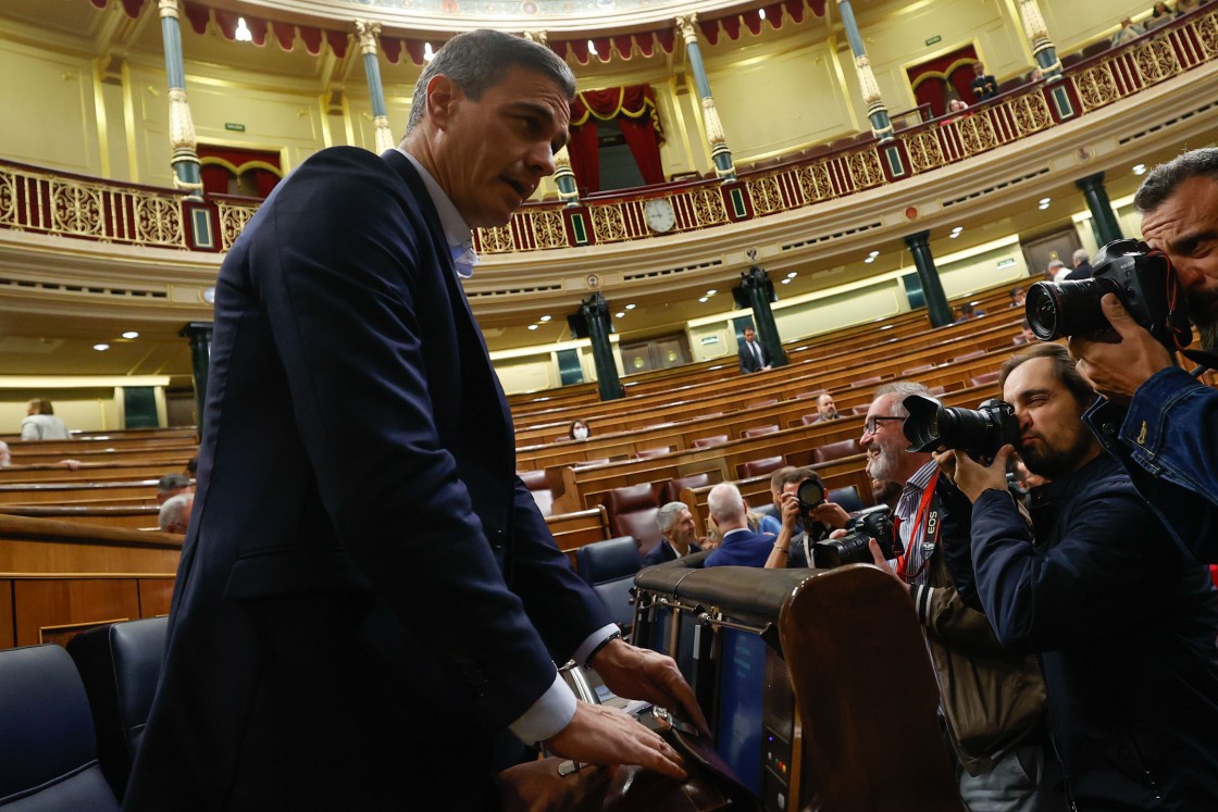 Pedro Sánchez anuncia en el Congreso la puesta en marcha de las ayudas de funcionamiento para Teruel, Cuenca y Soria