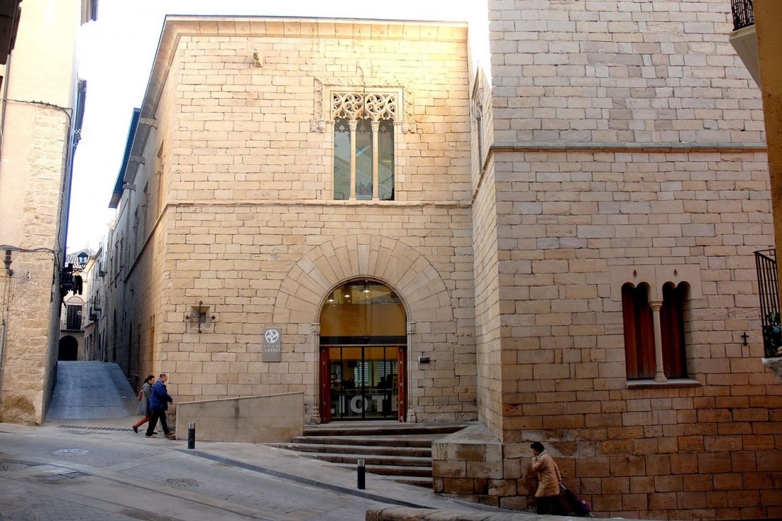 La biblioteca de Alcañiz recibió en septiembre 2.800 visitas
