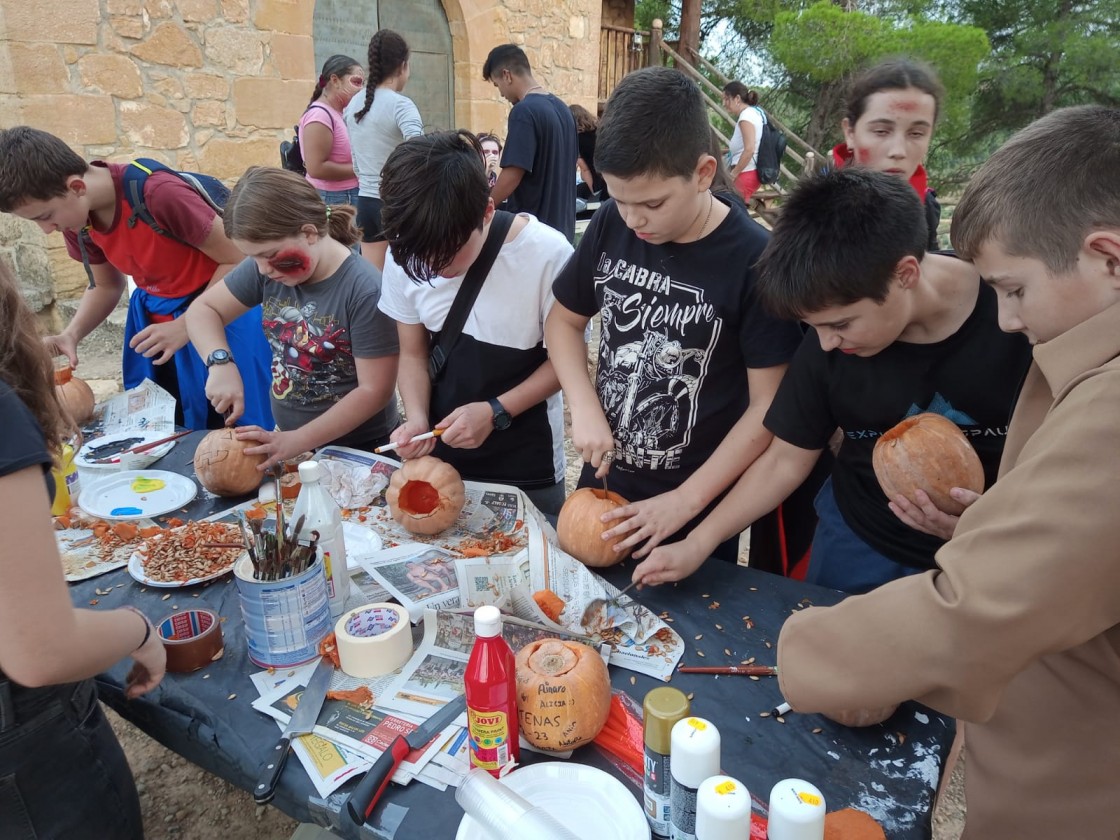 La Portellada se llena de terror con el ‘Escape room’ celebrado en la ermita de Sant Miquel