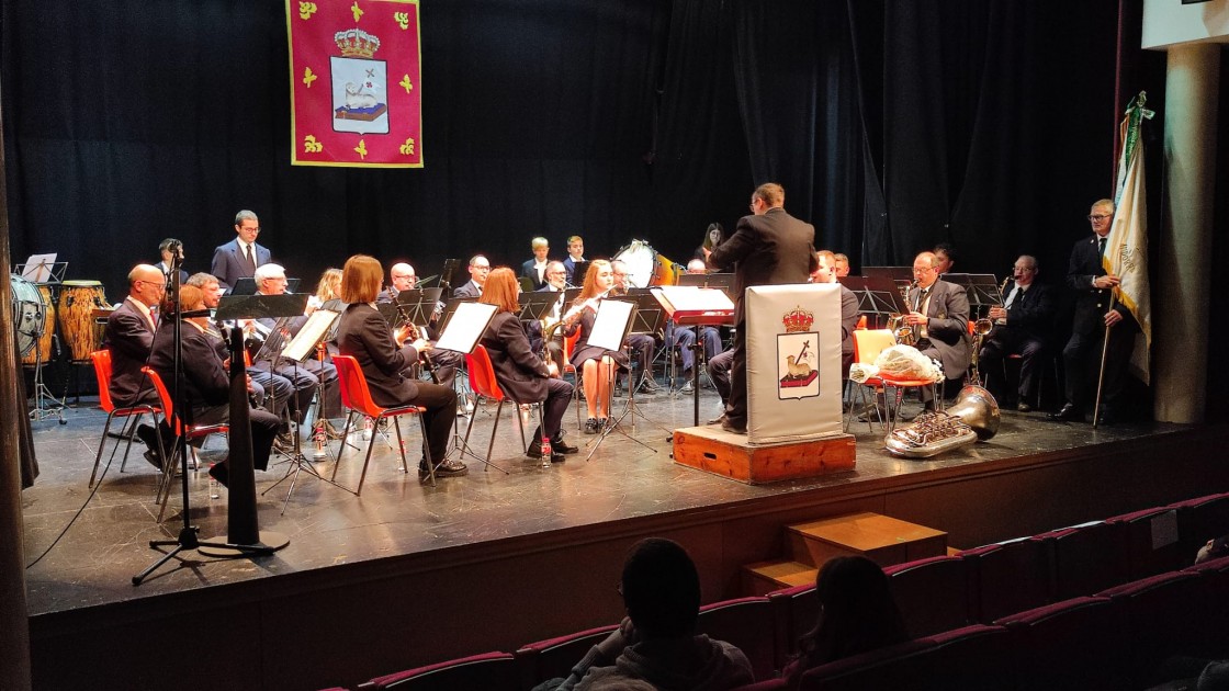 La Banda de Música de Andorra llenó la Casa de Cultura en Santa Cecilia