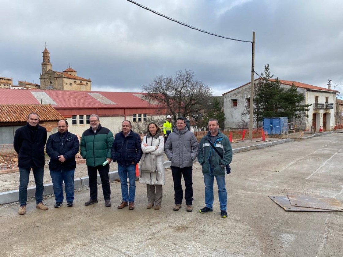 Las obras de mejora de la travesía de Orihuela del Tremedal conservarán el adoquinado