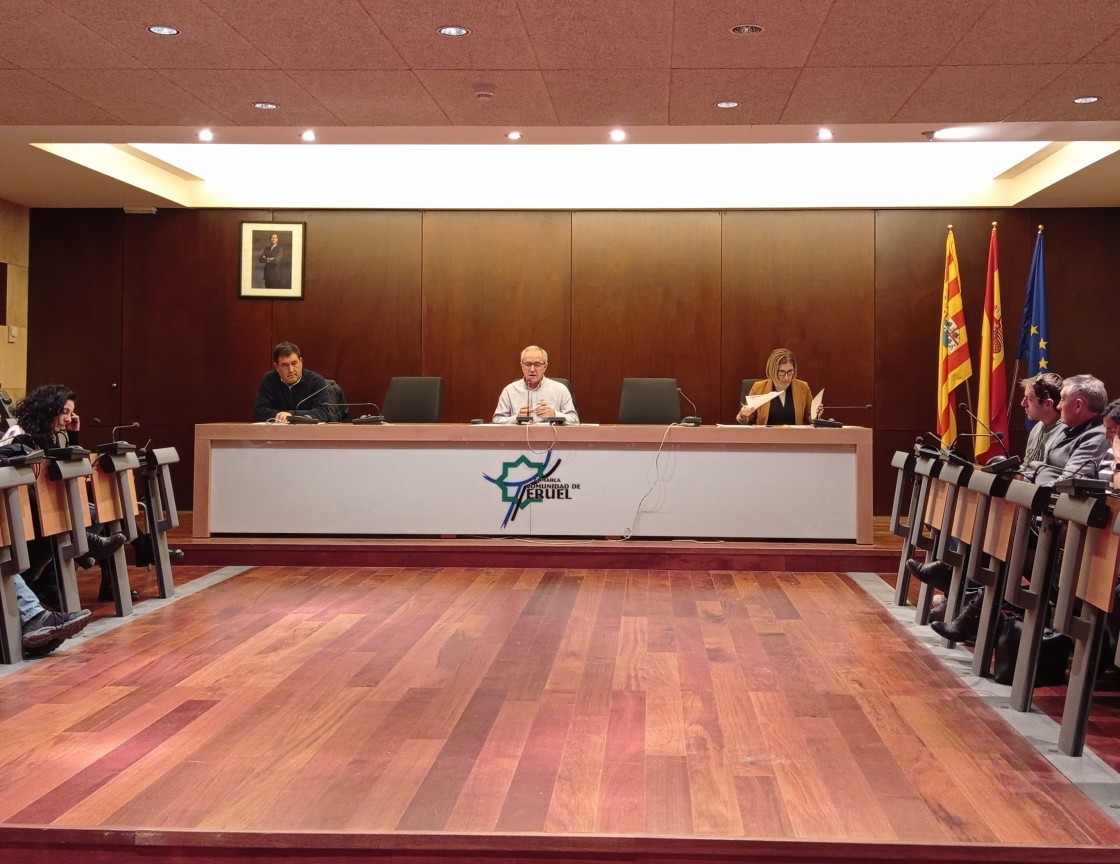 La Comunidad de Teruel aprueba la subida salarial del personal funcionario y laboral para el ejercicio 2023