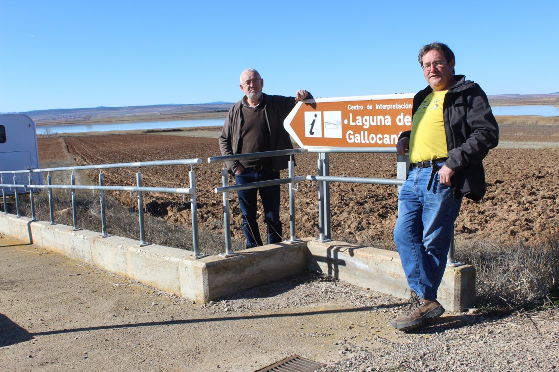 La Asociación Amigos de Gallocanta reconoce la trayectoria de Antonio Torrijo y José Miguel Pueyo