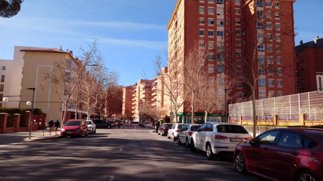 La Policía Nacional investiga el hurto  de catalizadores de coches en el Ensanche