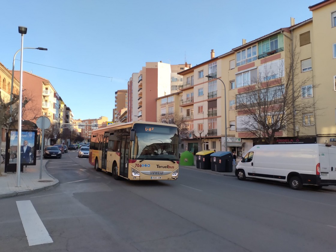 El bus urbano de Teruel será gratuito para menores hasta 8 años previa solicitud de la tarjeta