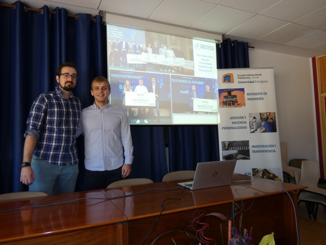 Dos alumnos de la Escuela Politécnica de Teruel, premiados por el Colegio de Ingenieros en Informática