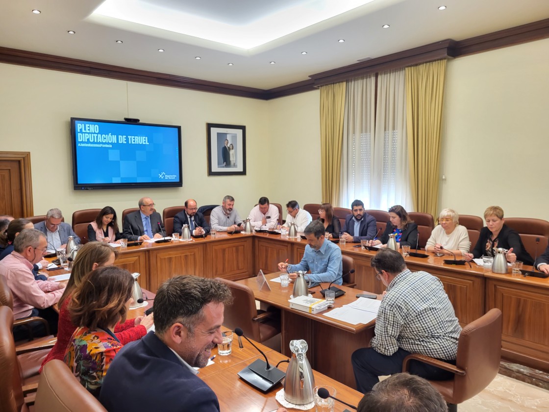 La Diputación seguirá impulsando las ferias con 120.000 euros y el apoyo de Caja Rural