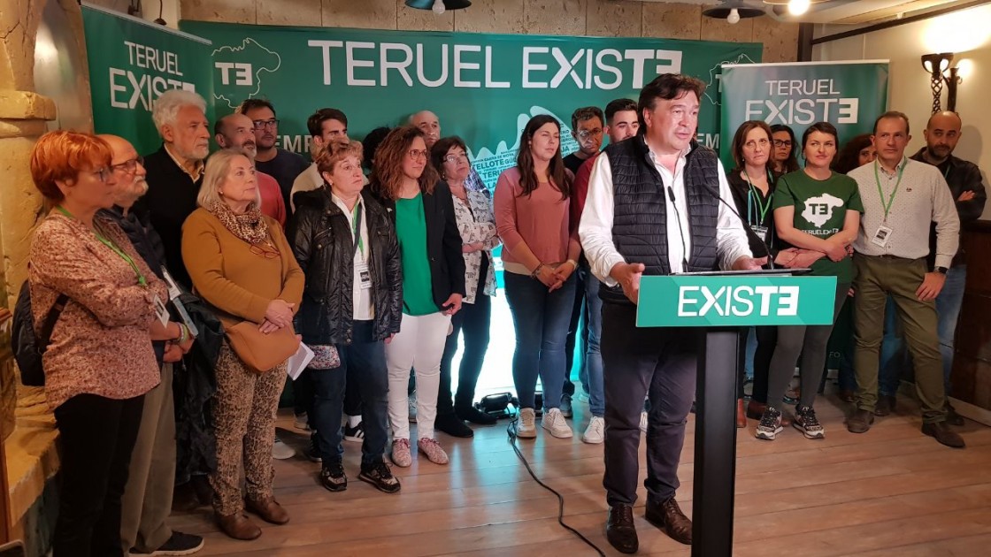 Teruel Existe sigue valorando abstenerse para que el PP plantee un Gobierno en solitario sin Vox