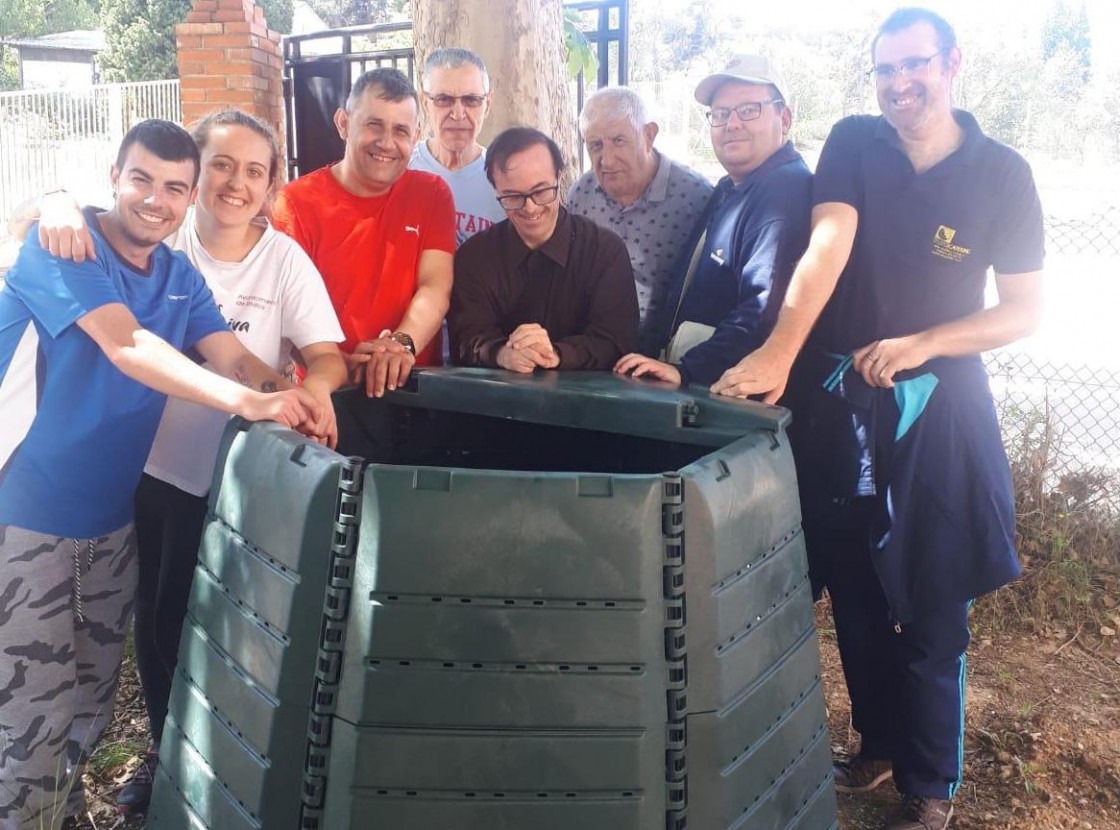 Fundación Juan XXIII, Atadi y Enel Green Power imparten en Andorra un curso de compostaje inclusivo