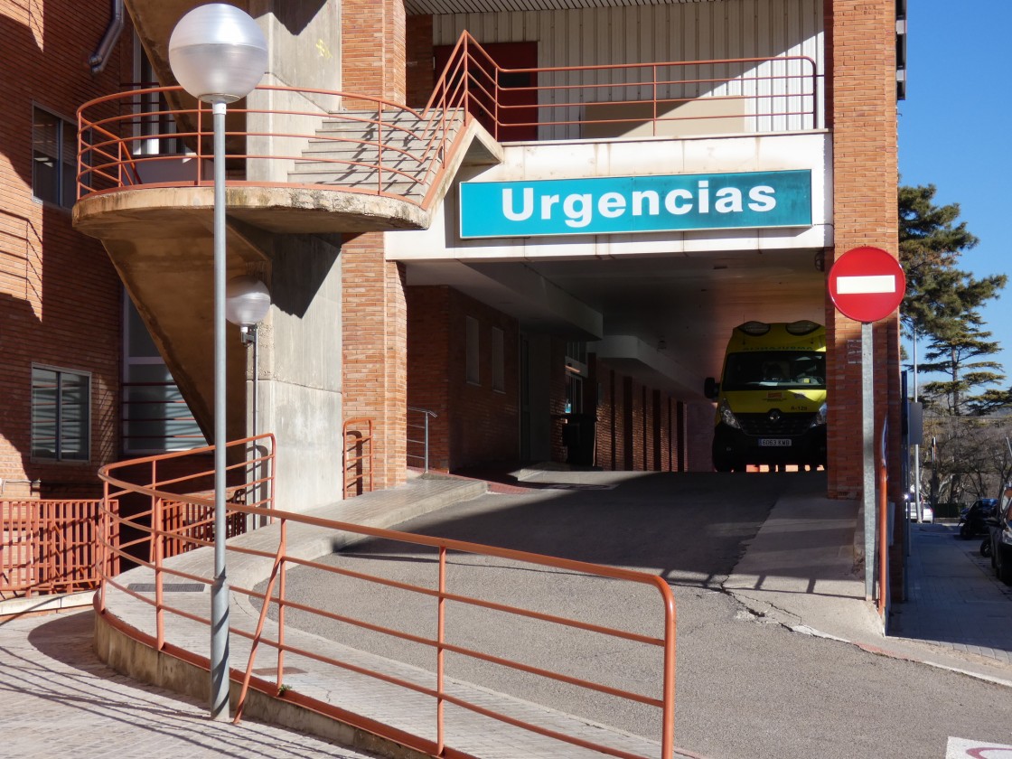 El hombre que robó una ambulancia en Teruel para ir a Fuentespalda tiene 44 años y está detenido