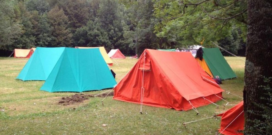 Las acampadas y colonias de verano registran un récord de participación