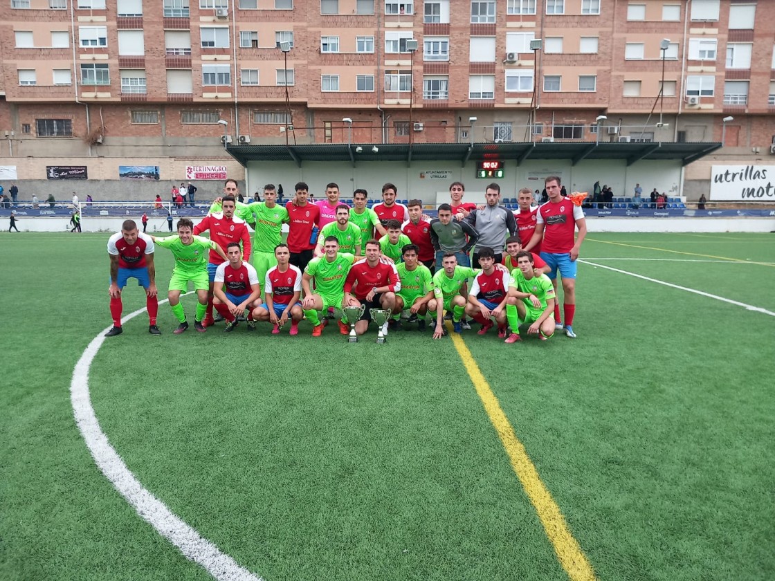 El Utrillas se lleva su trofeo veraniego ante el Atlético Teruel (5-0)