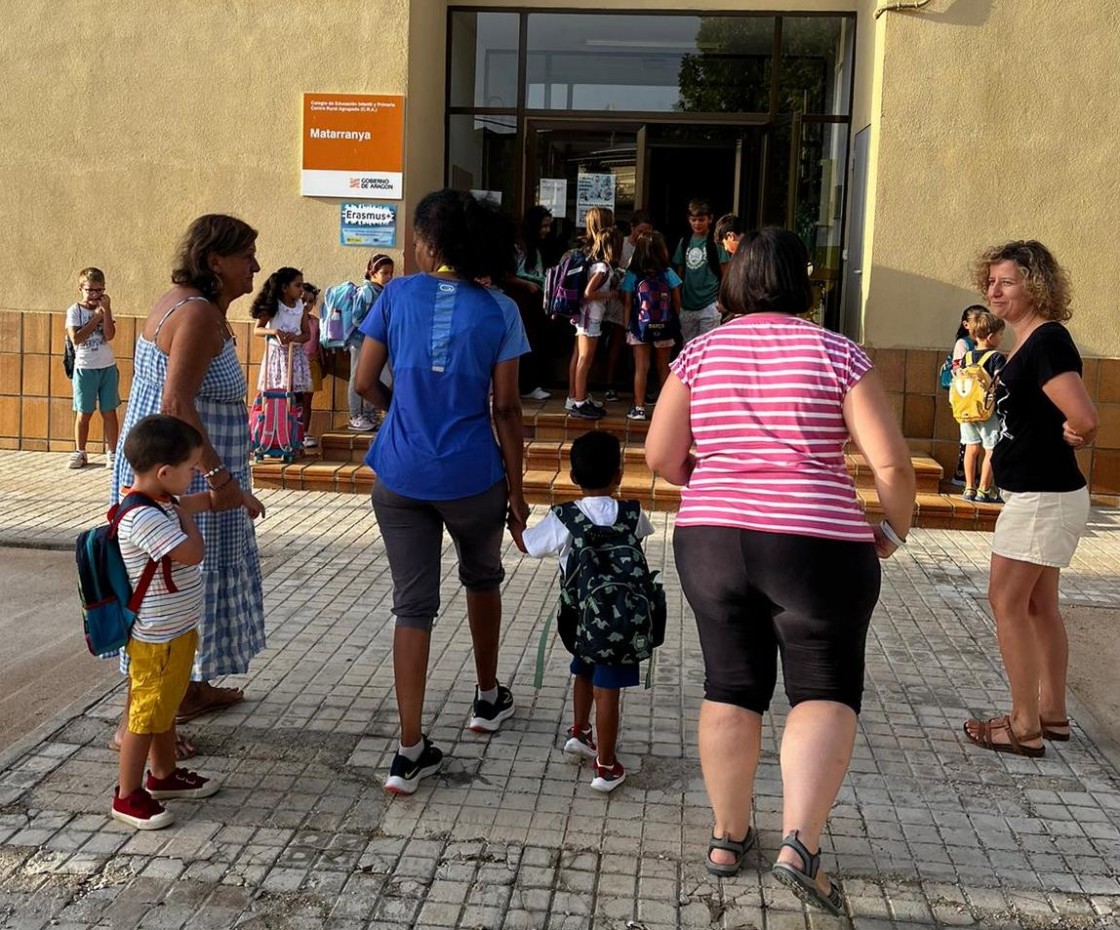 Más de 15.500 estudiantes turolenses ya han vuelto esta mañana a las aulas de Infantil, Primaria y ESO