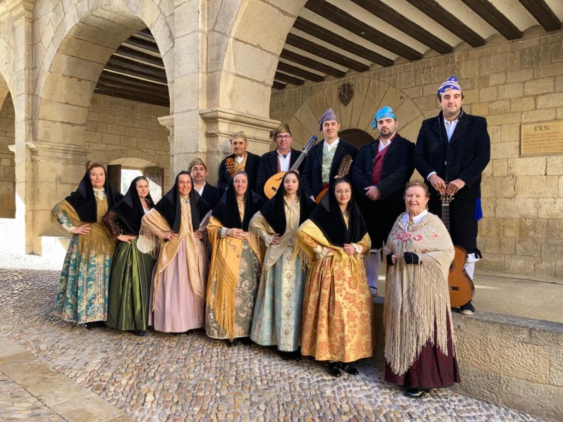 Carlos Briansó, presidente de la Asociación Folclórico Cultural Aires del Matarraña: “El Bolero de Valderrobres es el baile más querido, lo bailan unas cien personas el 16 de agosto”