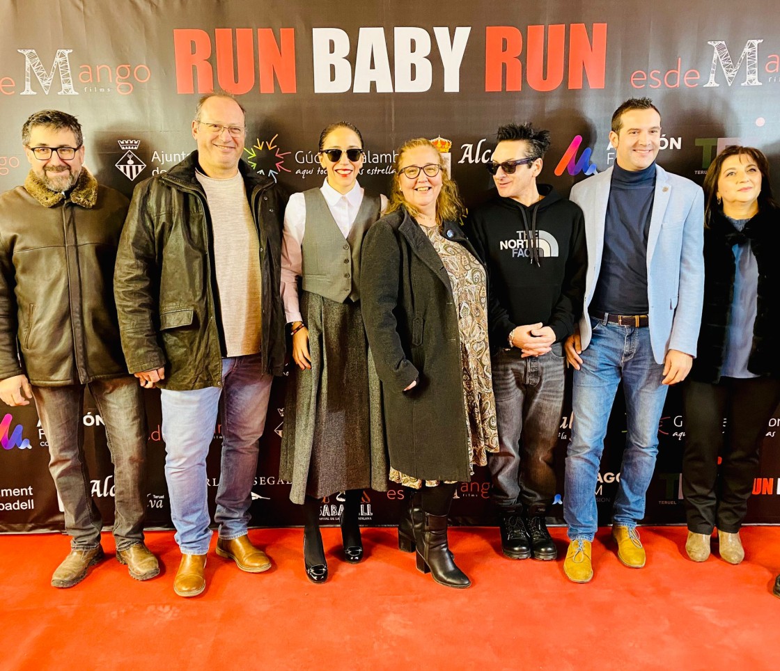 Alcalá de la Selva despliega la alfombra roja para recibir la premier de ‘Run baby run’