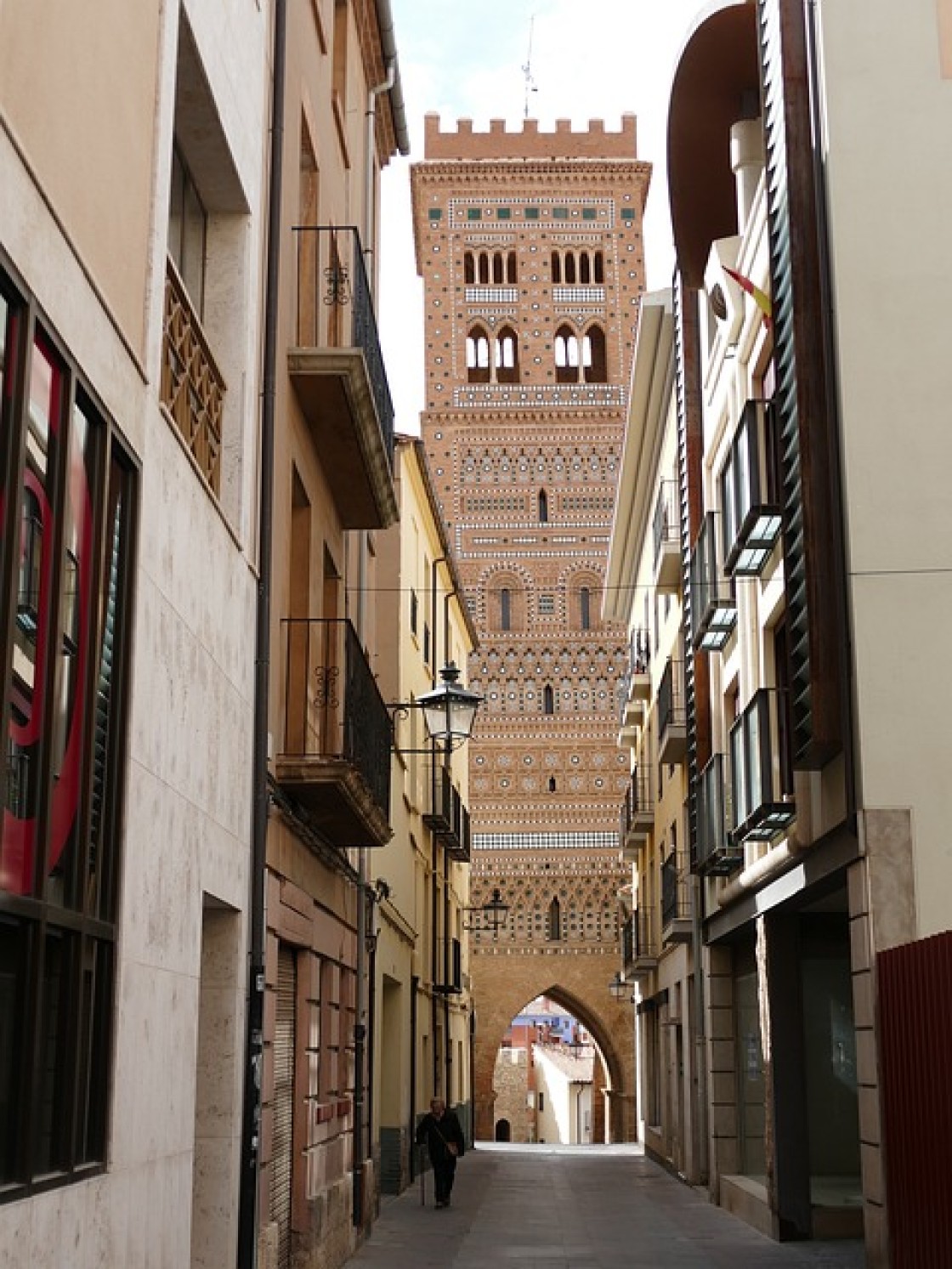 Descubre Teruel a fondo: conoce sus lugares más emblemáticos con expertos locales