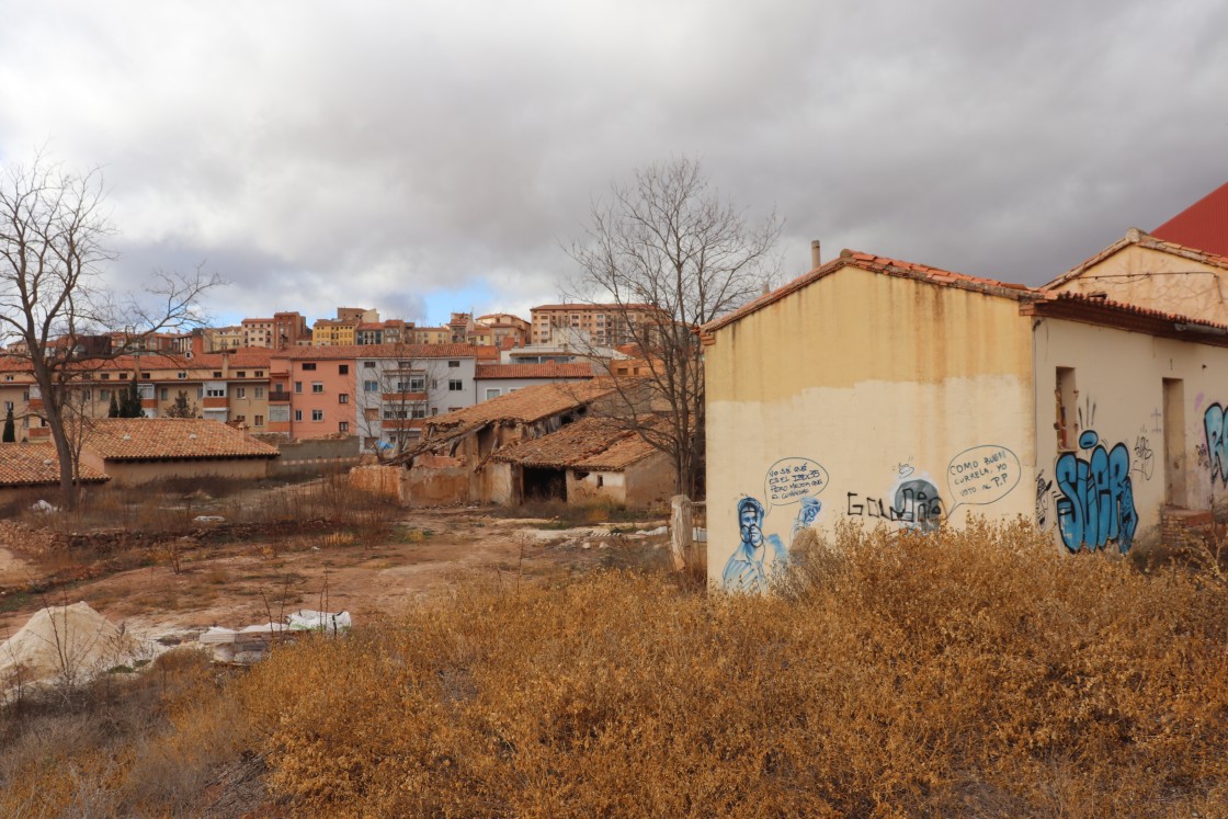 Un proyecto plantea acondicionar el exterior de otro alfar y restaurar los hornos antiguos