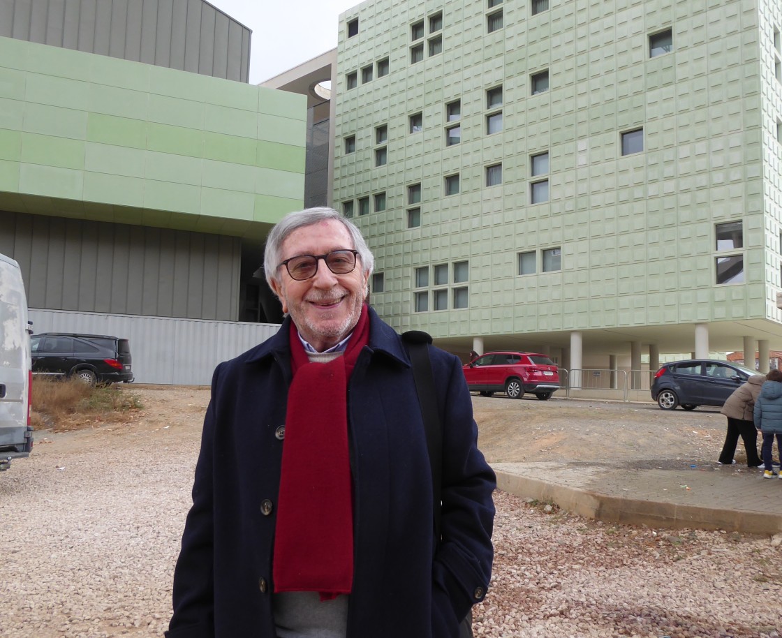 José Luis Torrubiano, Socio de Honor 2024 de la Asociación de Vecinos de San Julián: “No se puede estar solo en casa sin comprometerte con los demás y que te lo den todo hecho”