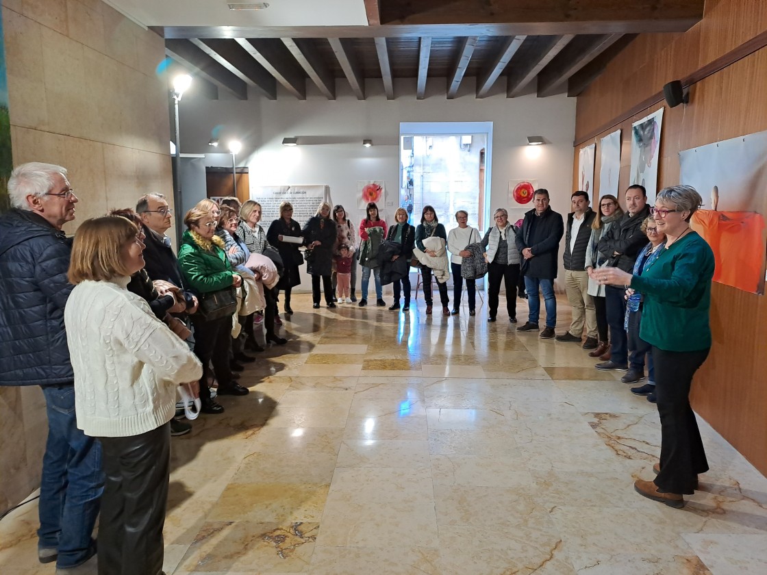 Una exposición en Alcañiz destapa toda la feminidad y belleza que tienen las mujeres con cáncer