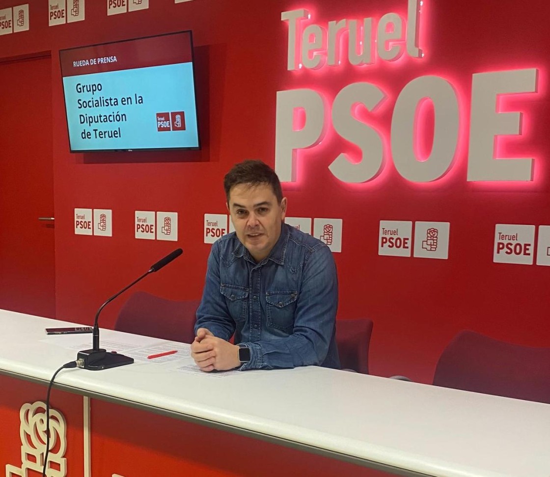 El PSOE propone un acuerdo para profesionalizar y estabilizar la plantilla de Bomberos de la DPT