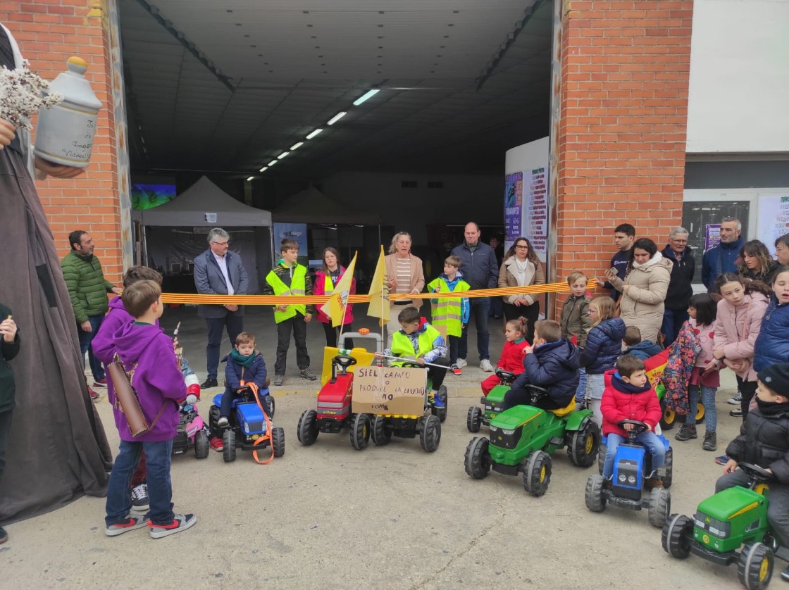 Valdealgorfa exige regadíos y precios justos para garantizar el futuro de la agricultura