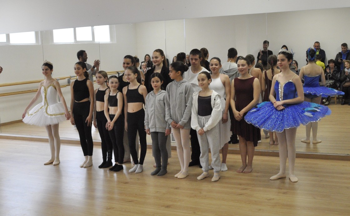 Diecinueve bailarines de la Escuela Las Torres actuarán en Burgos, Valencia y Alicante