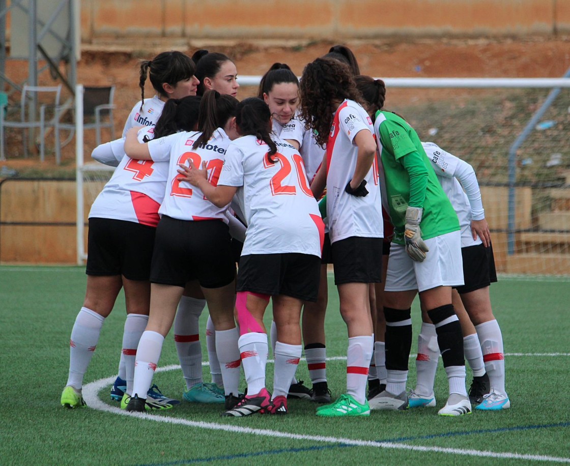 El Riverplate Fuensport da un recital contra el Fraga y golea ante su gente