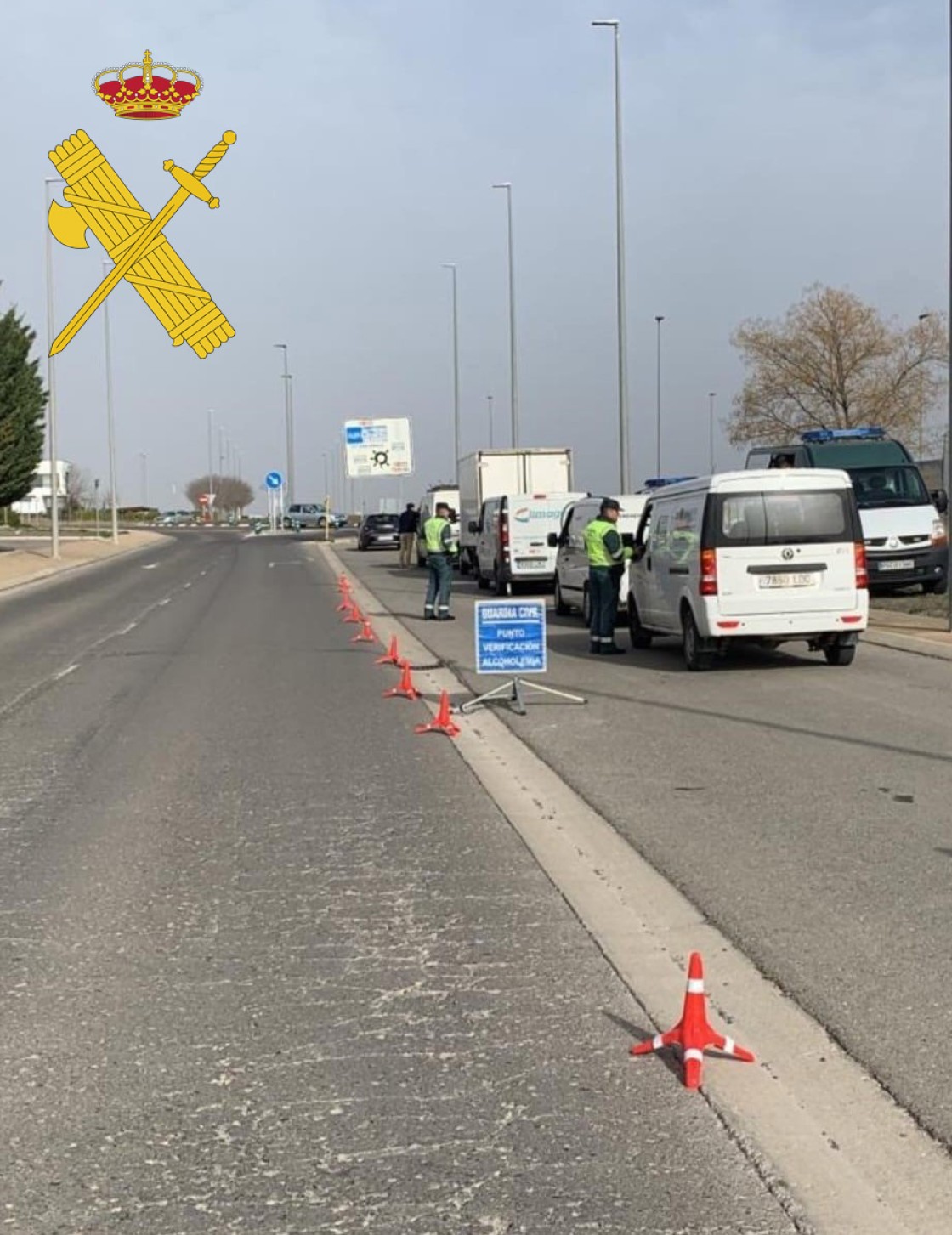 La Guardia Civil de Teruel formula 21 denuncias a conductores en un dispositivo de Control del Transporte en el Polígono La Paz