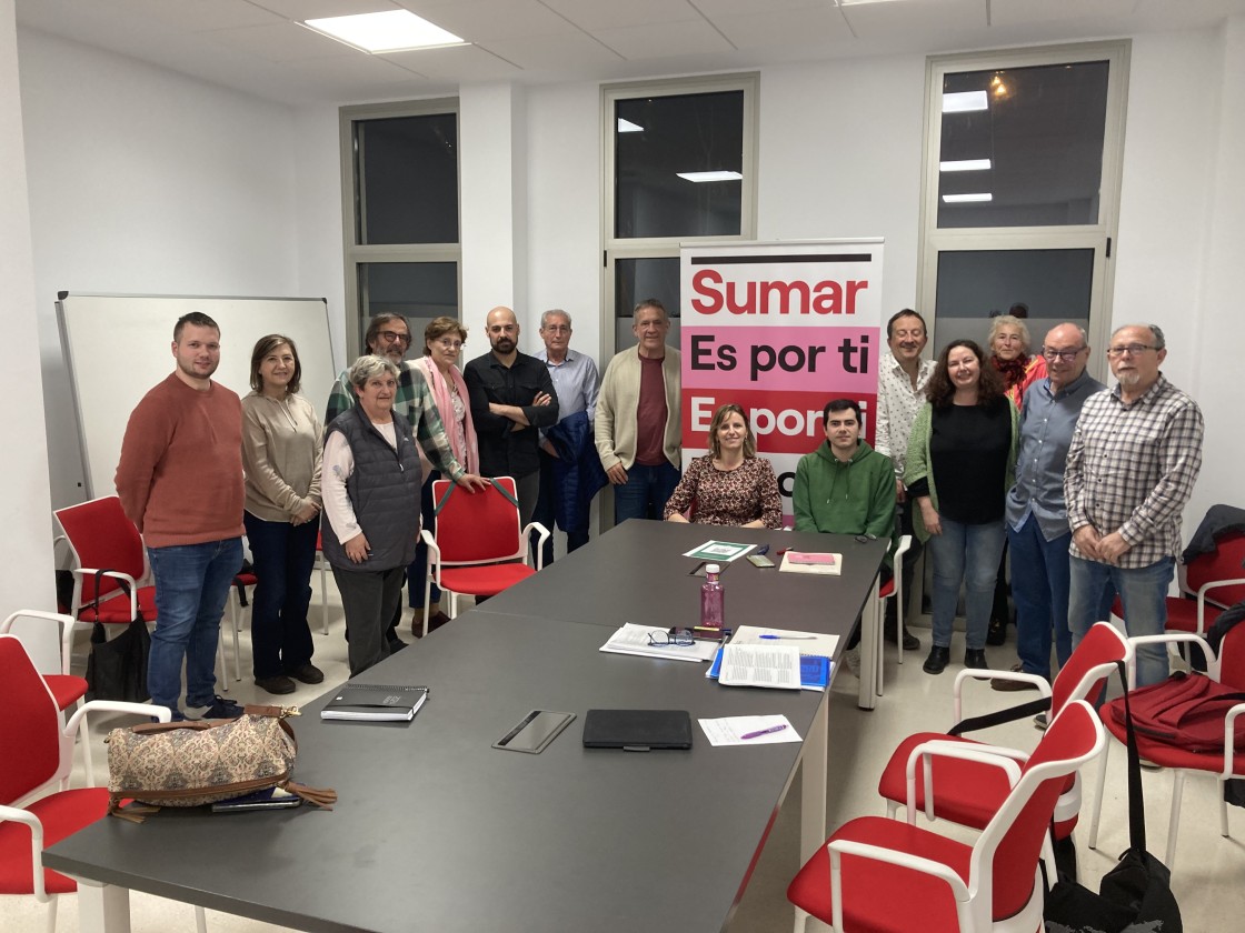 Reunión en Teruel para preparar la asamblea fundacional de Sumar del día 23