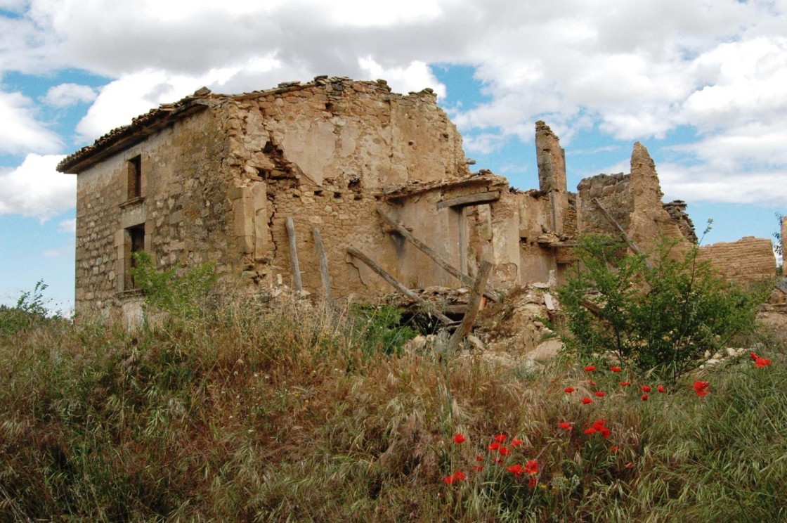 Aragón Despierta reclama la puesta en valor del núcleo deshabitado de Mas del Labrador