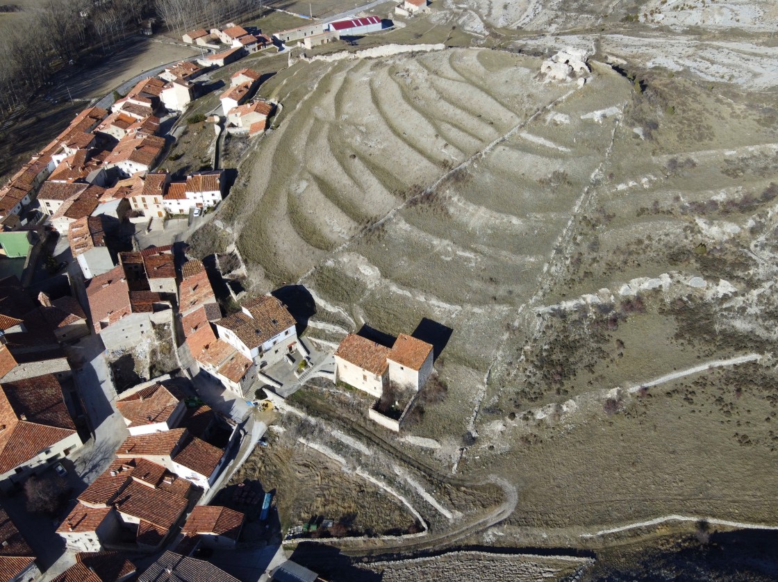 Las múltiples incógnitas del Castillo de Fortaner deberán resolverse a través de la arqueología