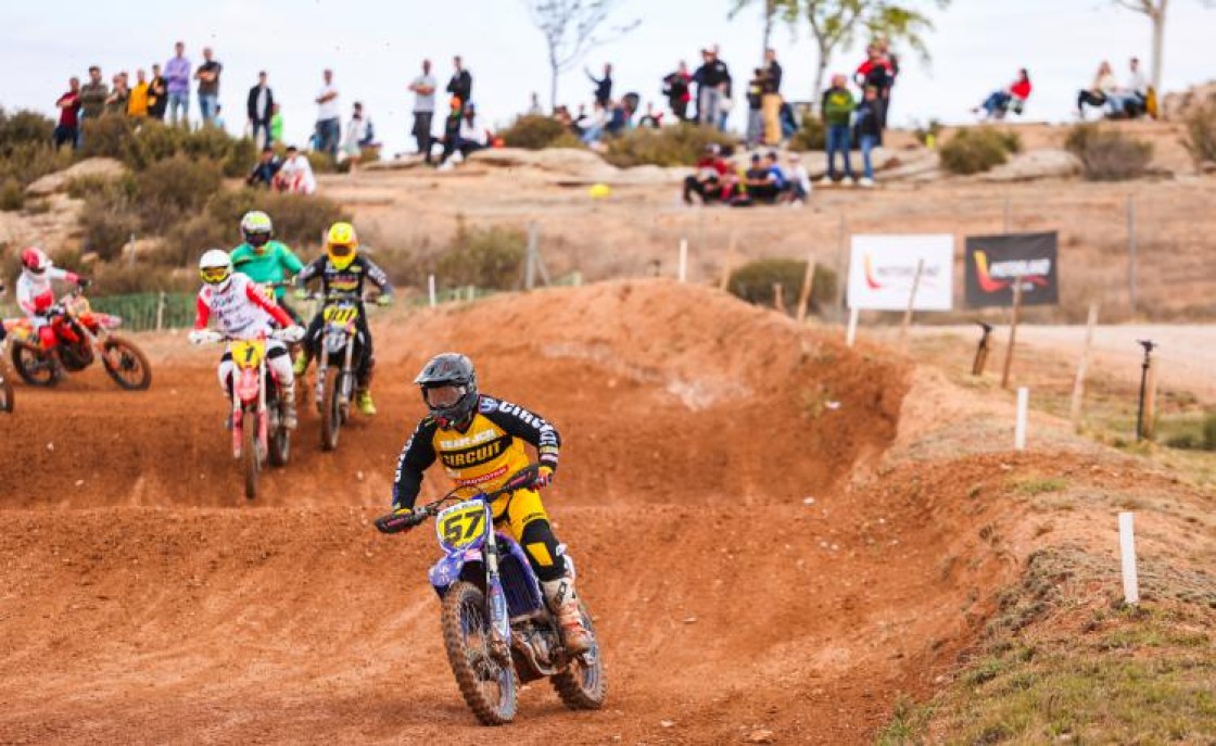 Alcañiz cierra con 2.500 visitantes su Campeonato de España de Motocross en Motorland