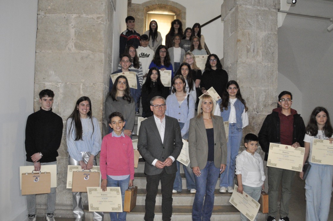 La DPT entrega los Premios escolares San Jorge 2024 de Narración literaria y Pintura