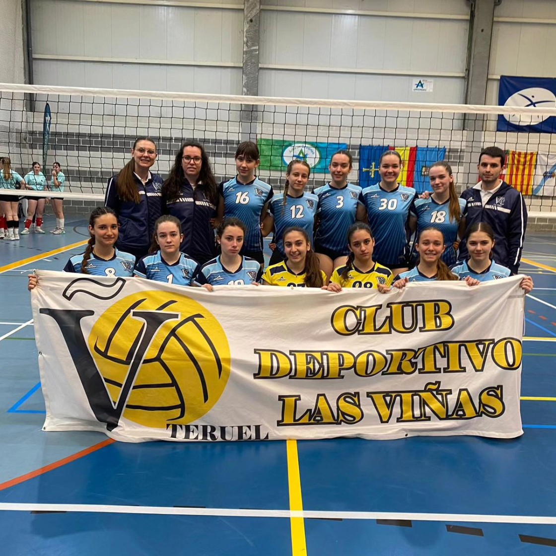 Los chicos de Las Viñas pelearán por el puesto 15 en el Campeonato de España de Voley Cadete