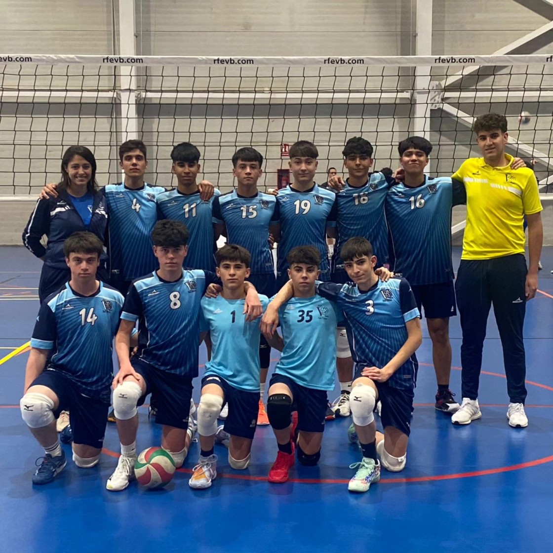 El CD Las Viñas concluye su  paso por el nacional cadete de voley