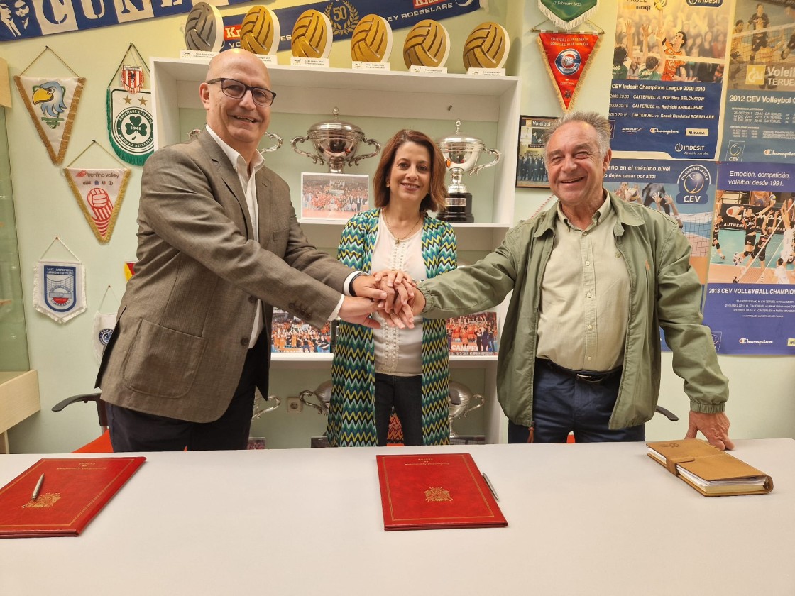 Espaldarazo del Ayuntamiento al Club Voleibol Teruel