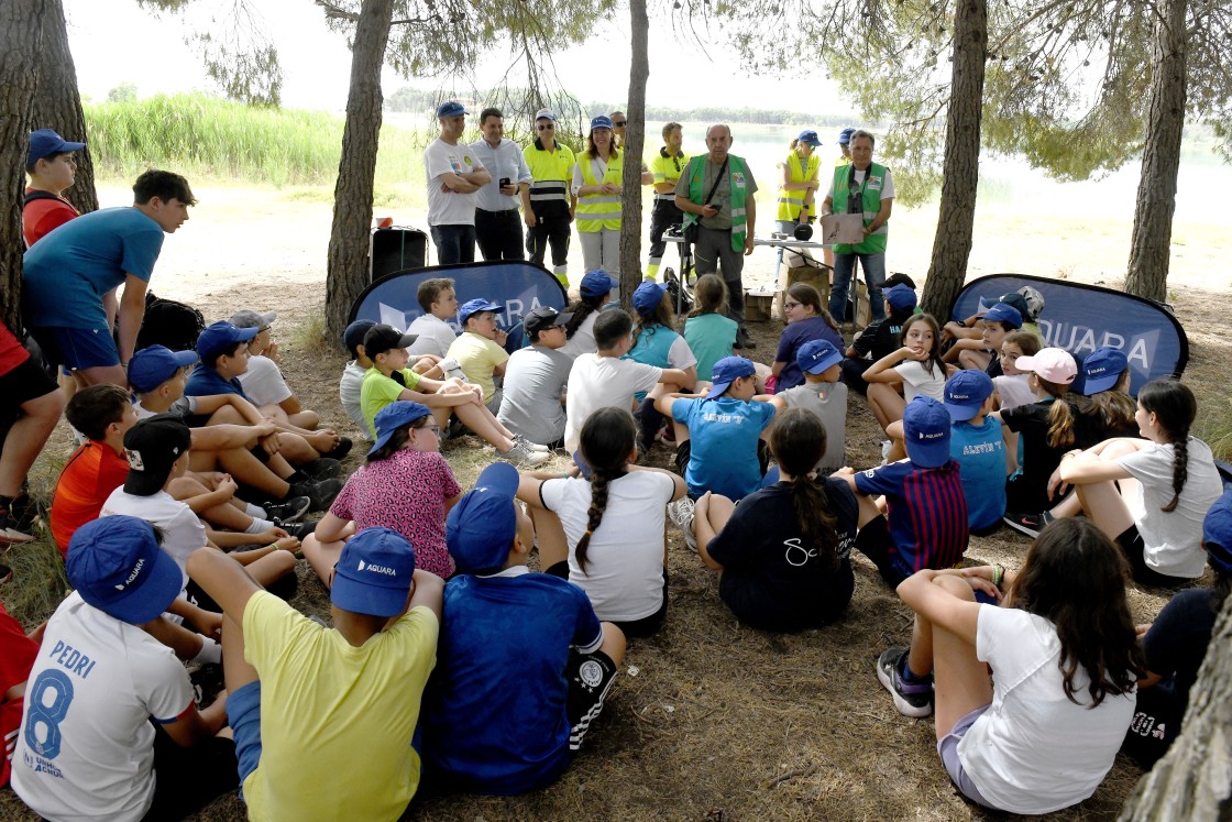 Jornada ambiental en La Estanca para concienciar sobre el cuidado del entorno