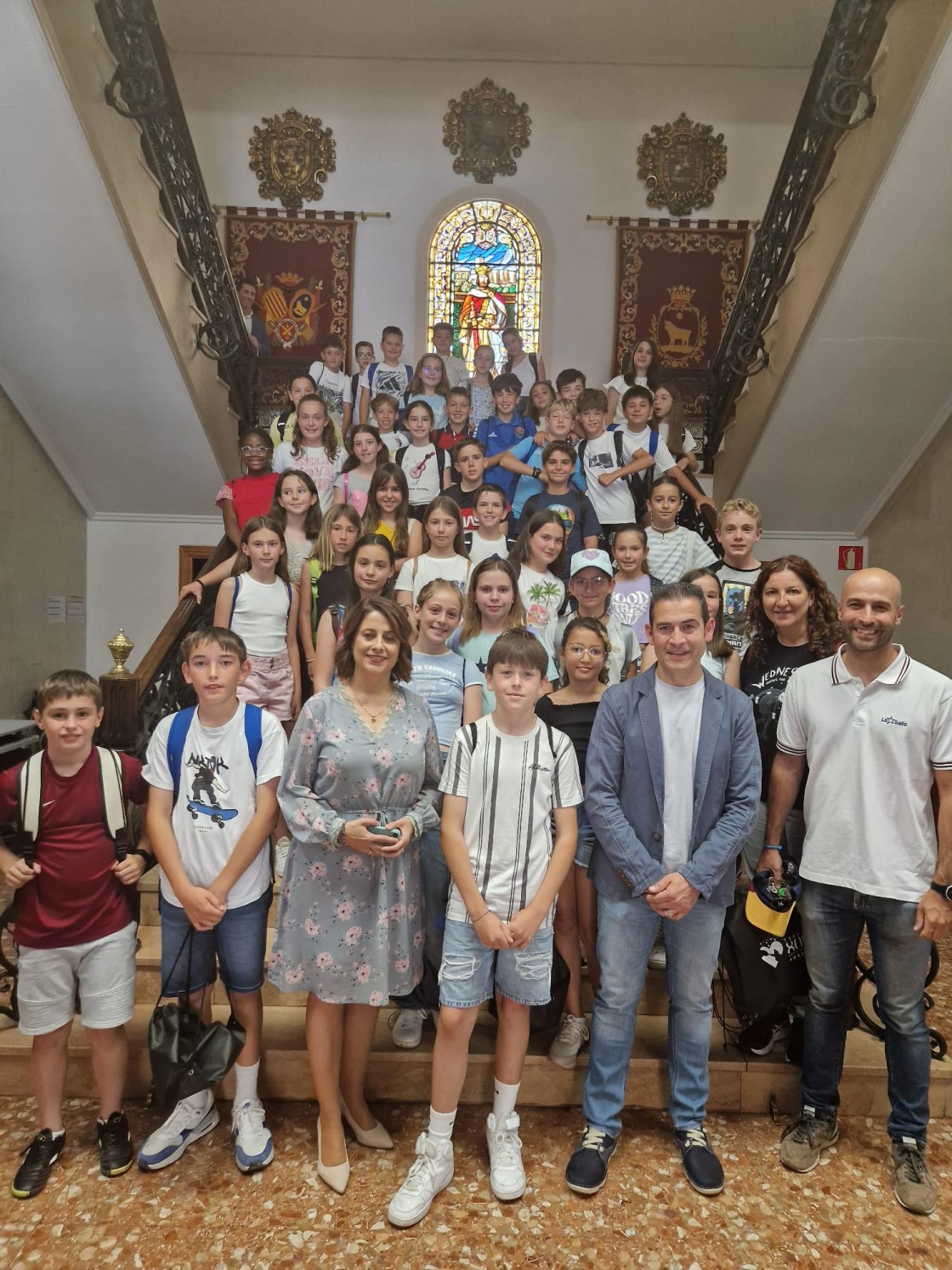 Alumnos de 5º de Primaria del colegio La Salle conocen las competencias del Ayuntamiento