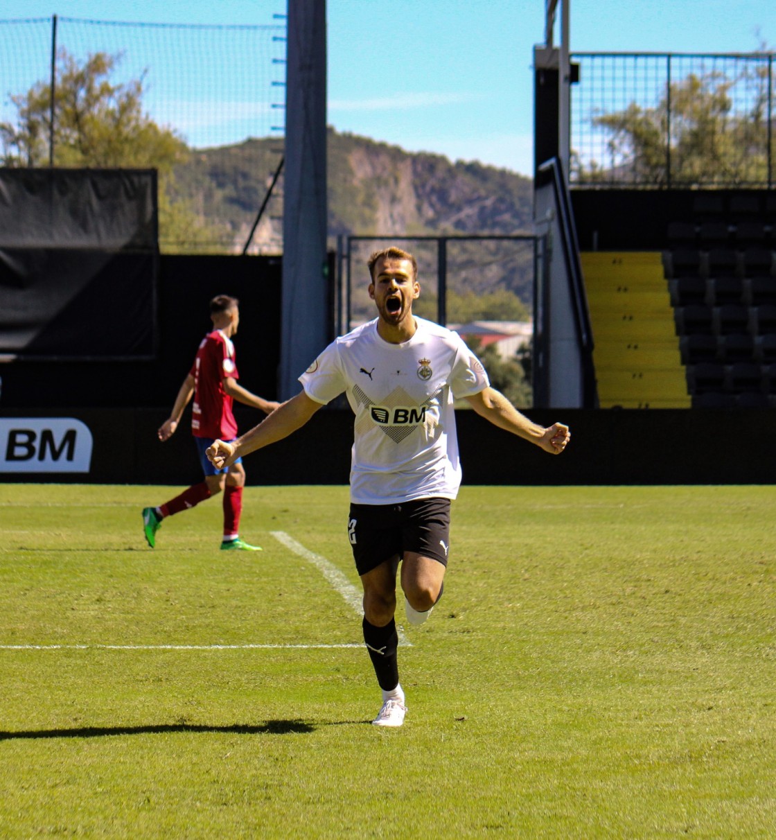 Peru Ruiz, el primer delantero que aterriza  en el CD Teruel