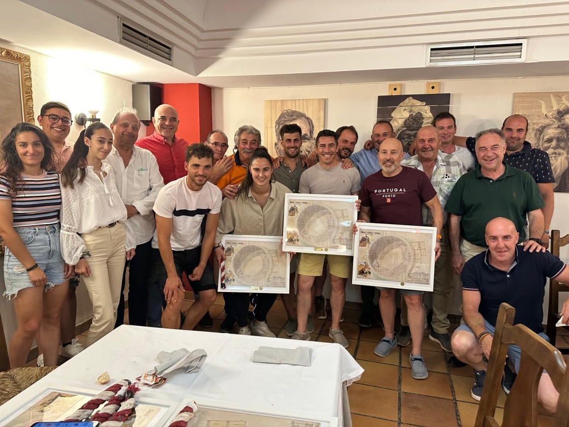 Los miembros de la Soga y Baga celebran su tradicional Cena de los Callos