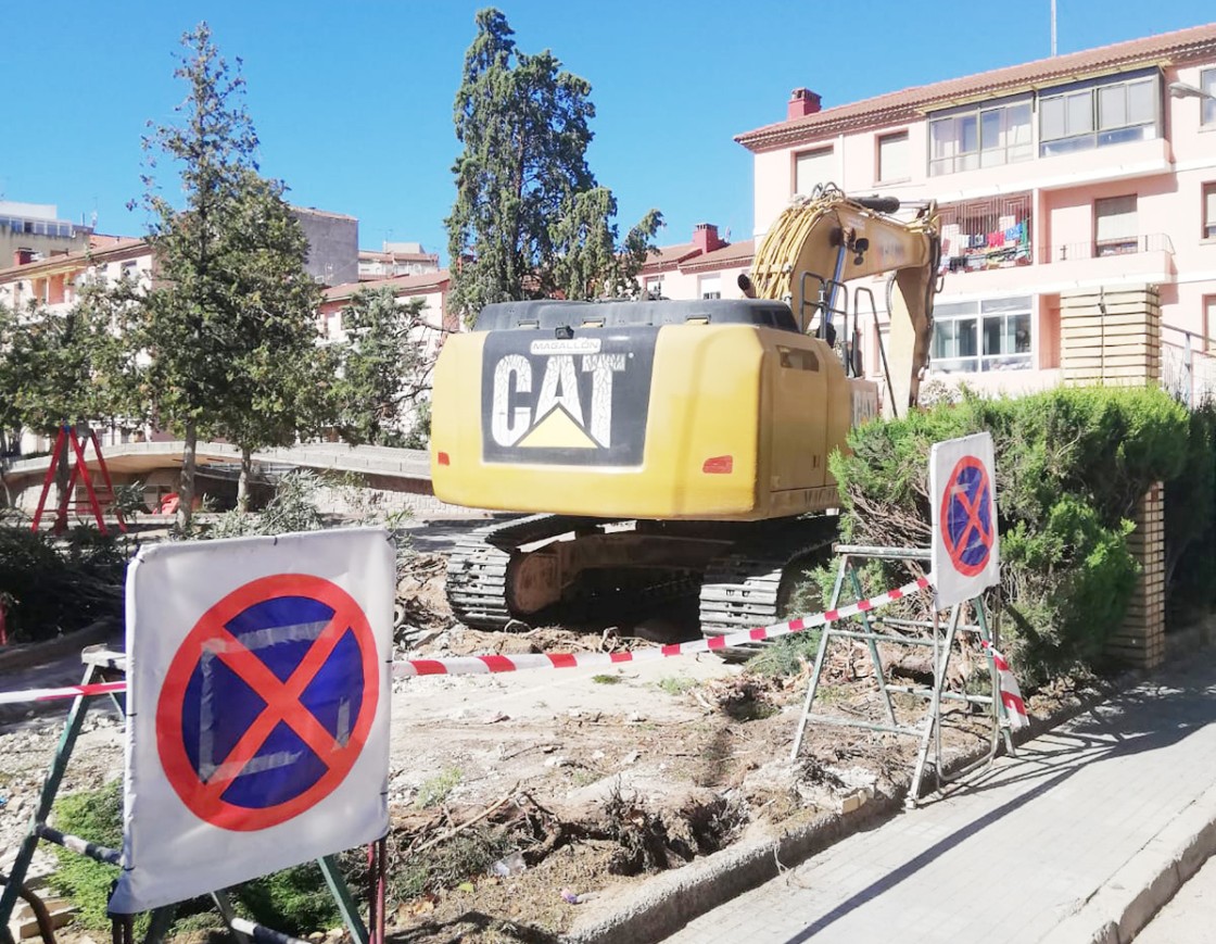 La Plataforma ‘Salvemos el parque de tráfico’ de Alcañiz logra paralizar las obras de forma temporal