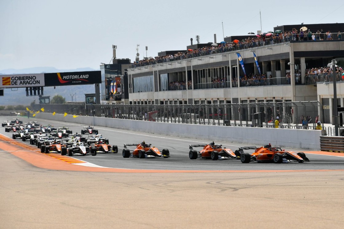 Motorland despide la fiesta del NAPA Racing Weekend