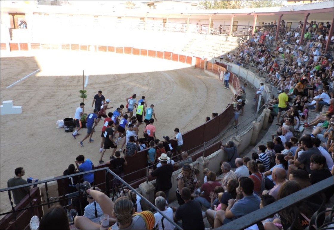 Calanda conserva con éxito su Pedestre en la plaza de toros