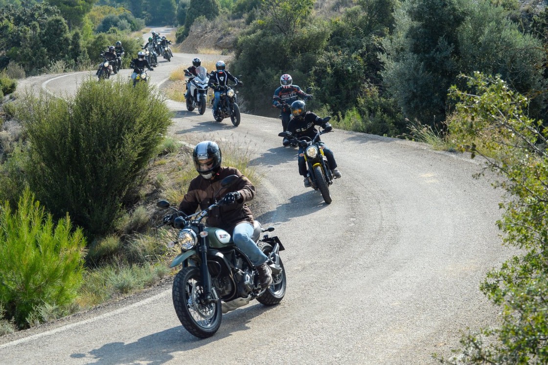 Motorland lanza un concurso para descubrir Aragón