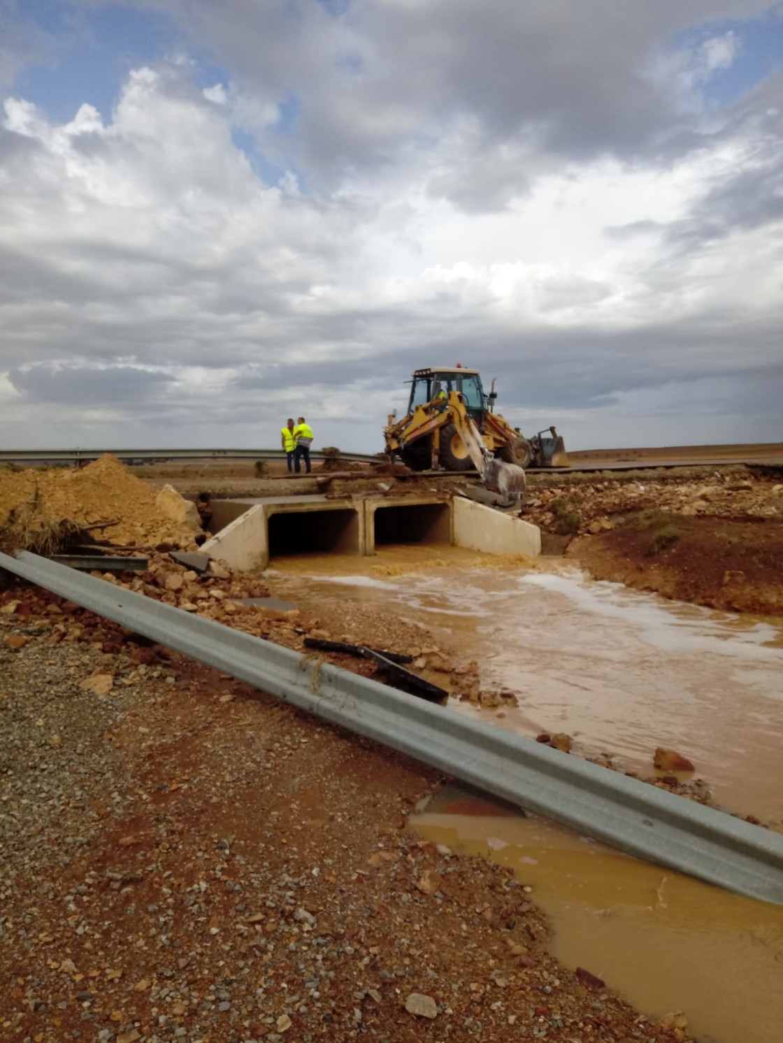 El pabellón de Báguena tuvo que ser desalojado a causa de la tormenta