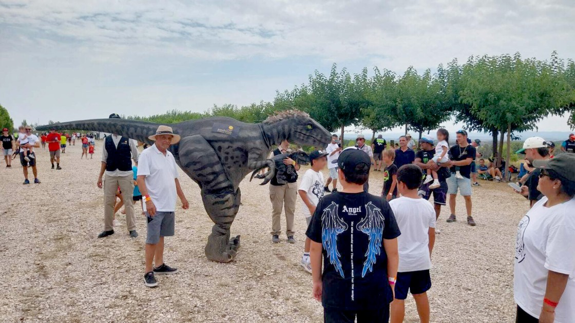 Dinópolis atrae a Teruel a más de 56.000 amantes de los dinosaurios durante su temporada estival