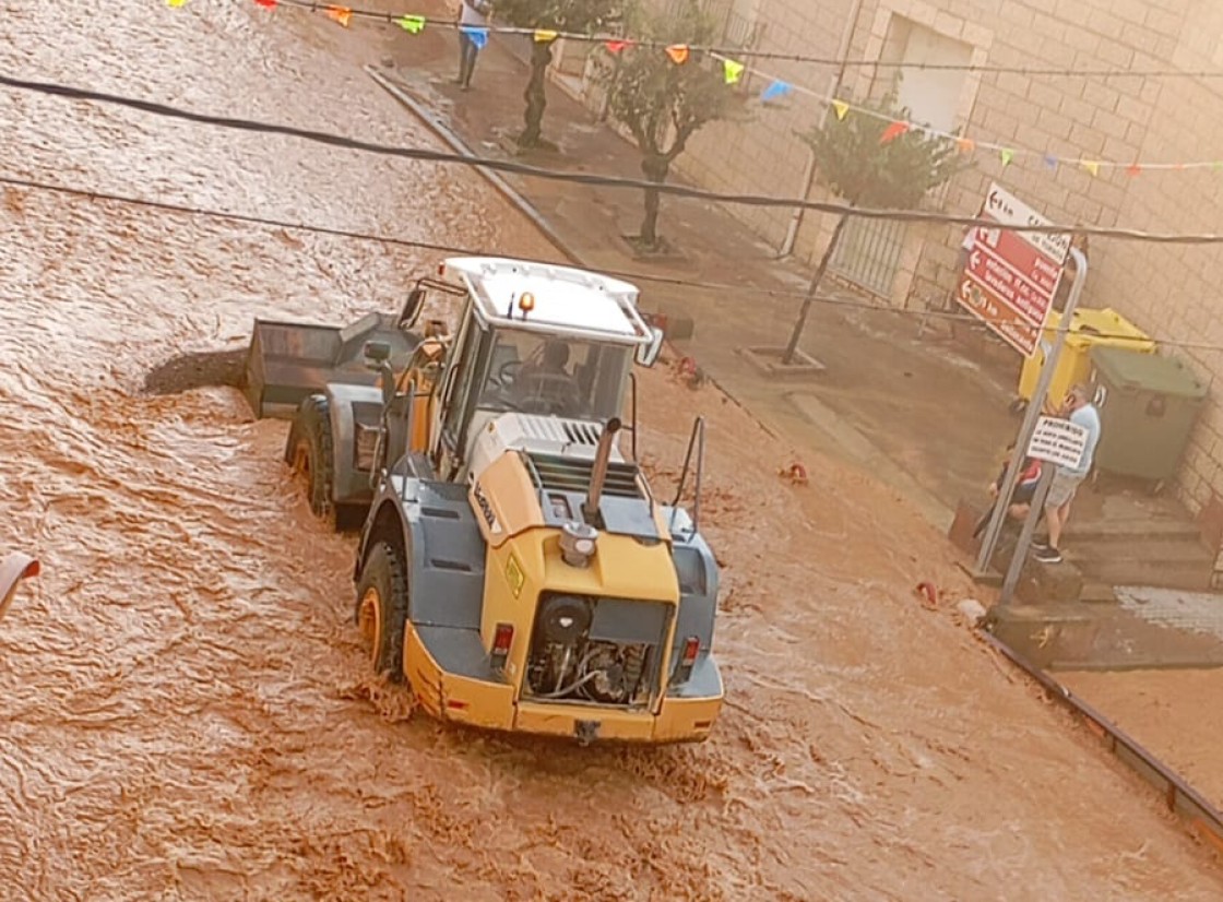 La violencia de las avenidas y las riadas causa destrozos en numerosos municipios