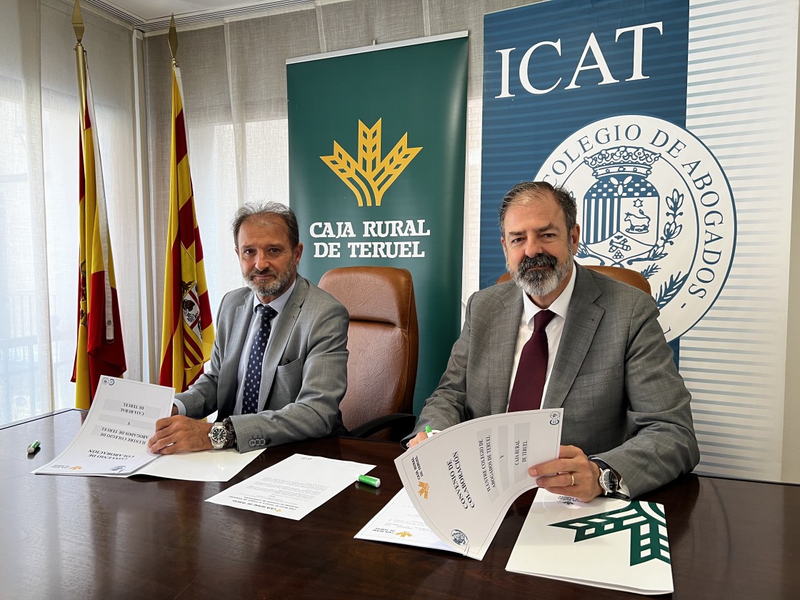 Caja Rural y el Colegio de Abogados renuevan su colaboración