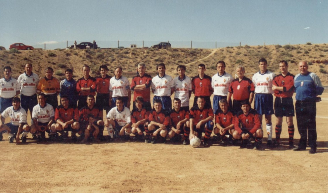 Híjar celebra el centenario de su equipo de fútbol mirando al futuro